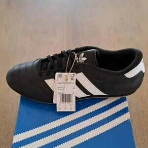 Adidas Taekwondo Lace Shoes - Core Black / Cloud White / Gum - Size: Women 10.5